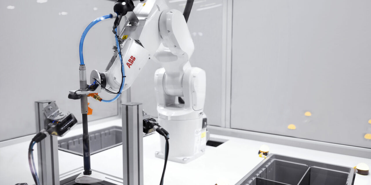 ABB’s AI-enabled Robotic Item Picker makes fulfilment faster and more efficient