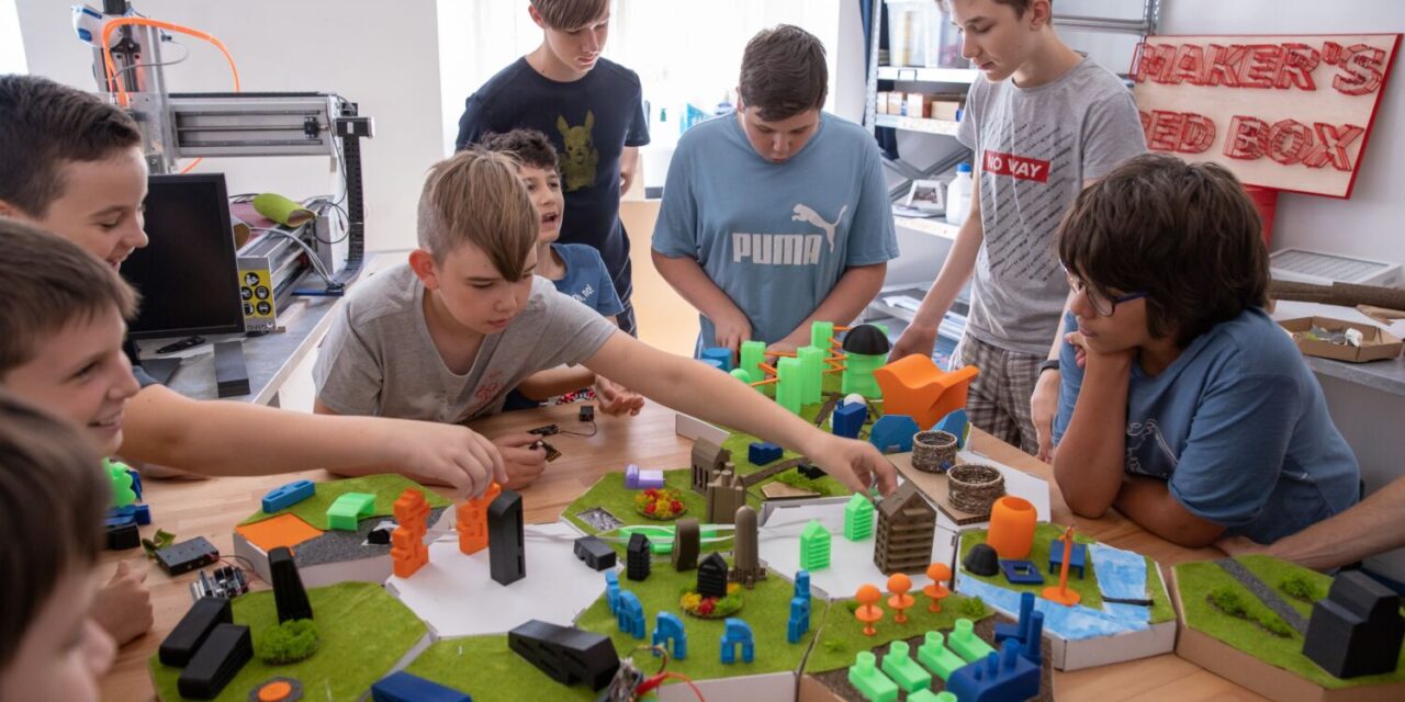 New initiative equips teachers for 3D printing and scanning