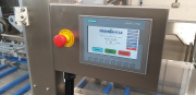 a siemens comfort panel hmi interface showing packaging line throughput speed medium
