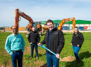 l r vee gururajan director at b hive tom britton engineering manager at branston prepared richard fell managing director at branston prepared alison wright project manager at b hive medium