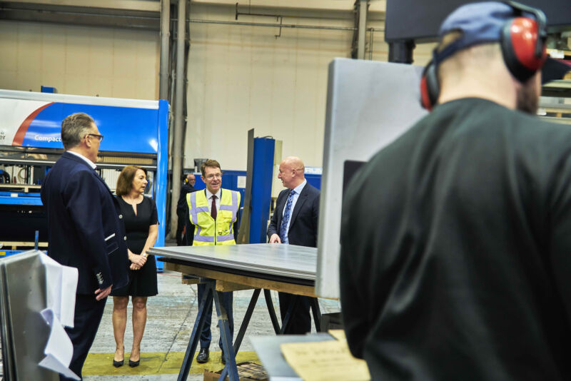 Andy Street CBE visits A&T Enclosures to celebrate 30 years in business