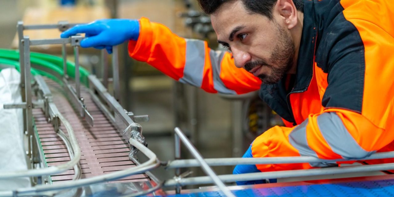 Rewinding the conveyor belt