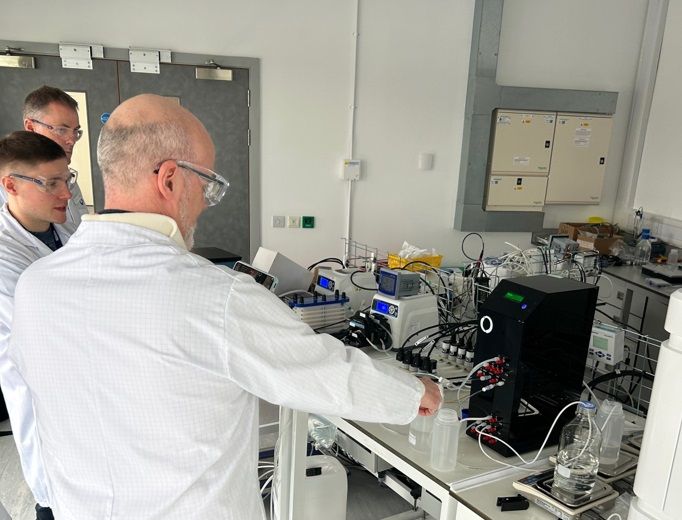 Innovate UK-funded biotech company accelerates cheaper drug and vaccine manufacture after biocomputer breakthrough