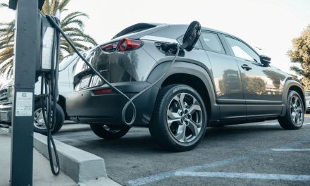 ADS celebrates rise in kerbside EV charging with orders up by 15%