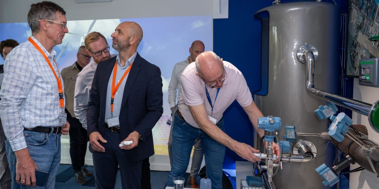 Emerson Digital Experience Center Helps Manufacturers Realise Safety, Productivity and Sustainability Improvements