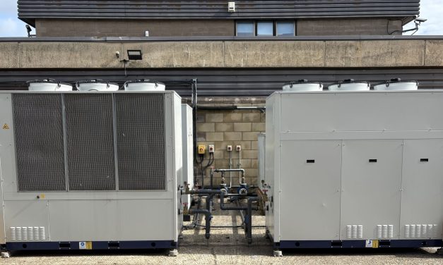 TE Connectivity cuts energy demand and improves injection moulding efficiency with free cooling