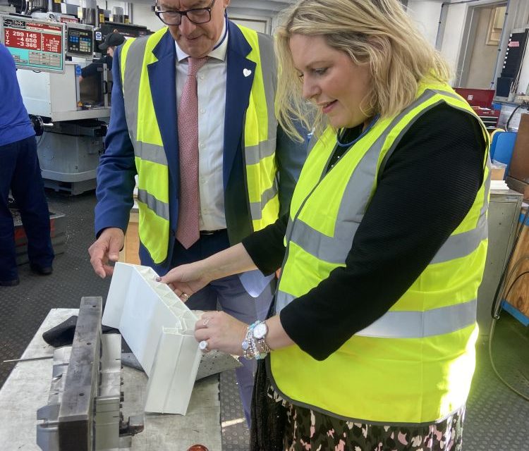 Leading Plastic Extrusions Manufacturer Hosts Mims Davies MP to Tackle Skills Shortage