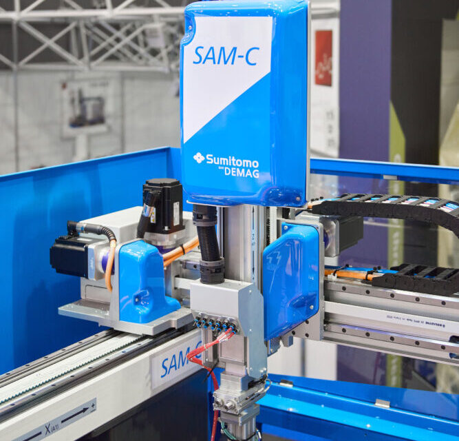 Manufacturing after-hours: Sumitomo (SHI) Demag launches fully-automated handle&box production cell at Interplas 2023