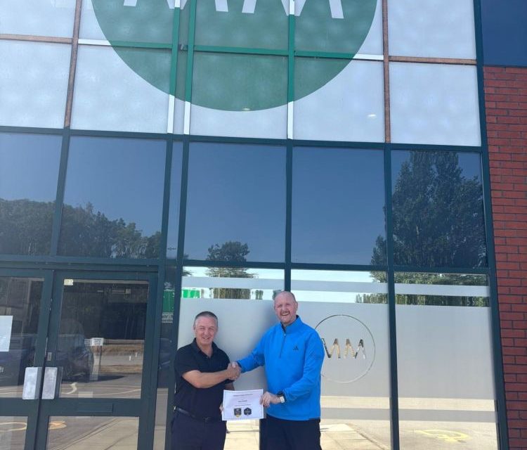 MM Packaging Deeside celebrates major career milestone for long-serving leader
