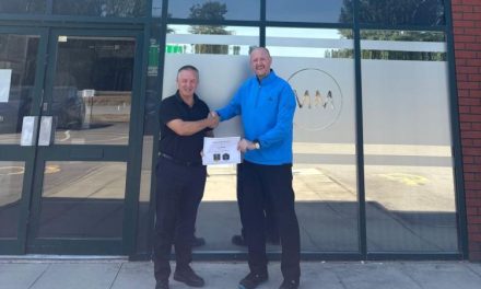 MM Packaging Deeside celebrates major career milestone for long-serving leader