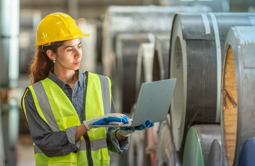 10 predictions of how MES and MOM will drive a new era of manufacturing resilience in 2026