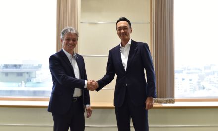 OMRON and Dassault Systèmes partner to bridge the virtual and real worlds