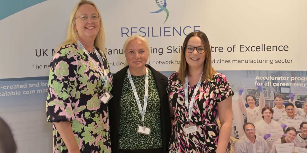 Medicines manufacturing skills project uses Virtual Reality to help NHS reach net zero
