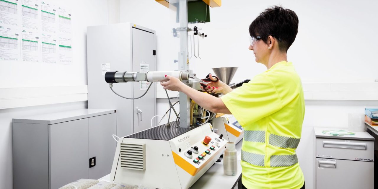 Saica UK and STEM Returners partner to launch initiative supporting STEM professionals’ return to work