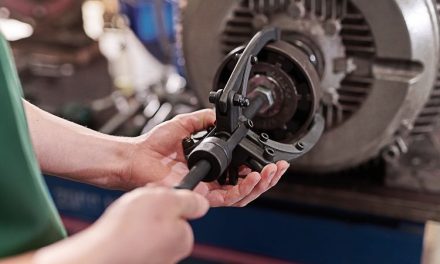 How to avoid damage during mounting and optimally align machines