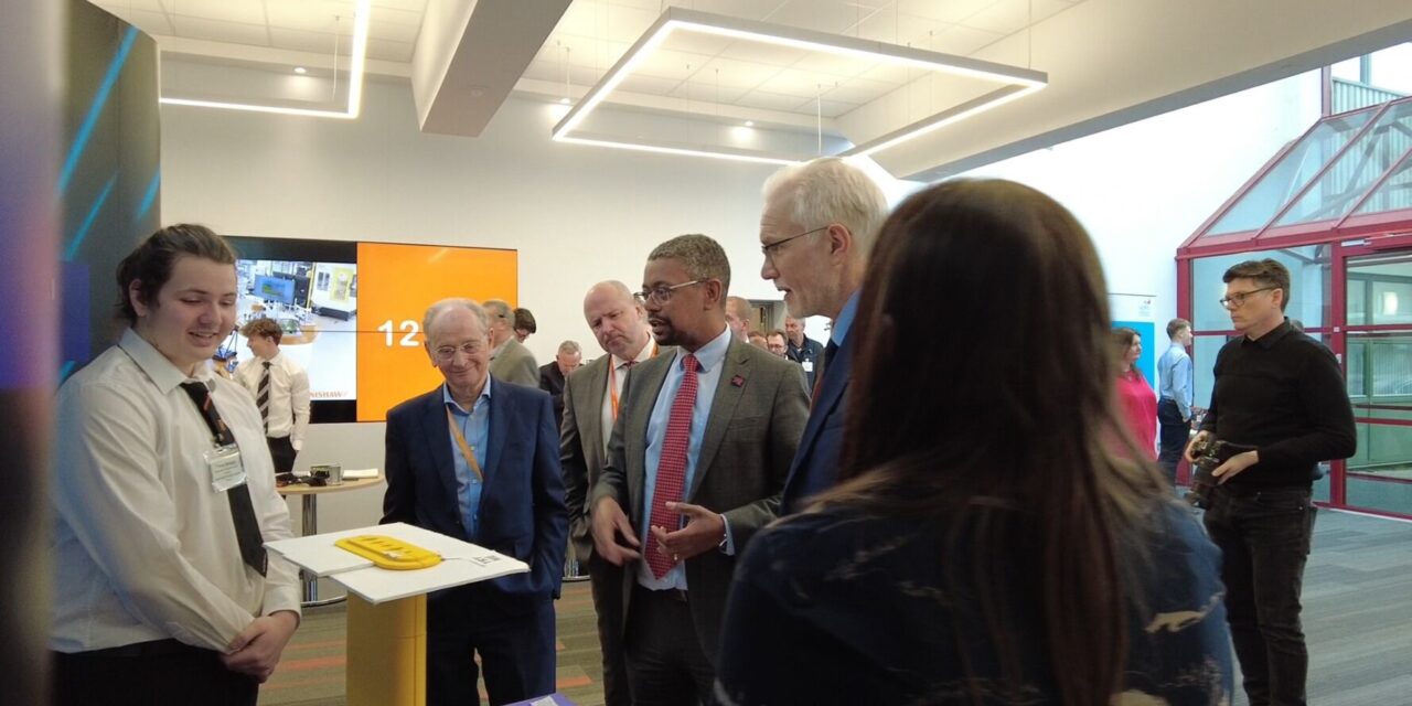 Welsh Government announces new innovation strategy at Renishaw Miskin
