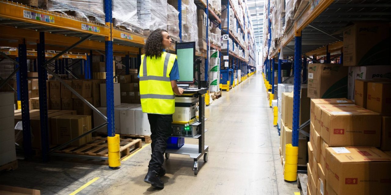 Keeping Goods Flowing and Minimising Costs