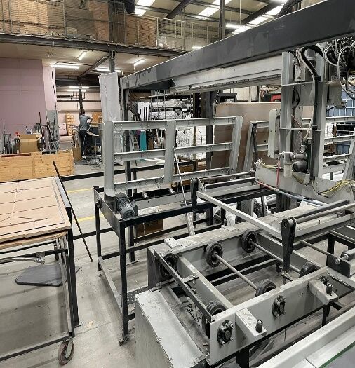 Mitsubishi Electric helps door manufacturer triple its throughput