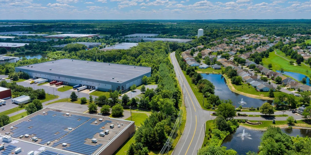 An efficient warehouse for sustainable operations