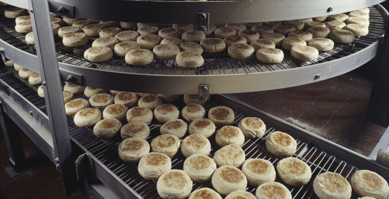 Schneider Electric deepens its relationship with Warburtons